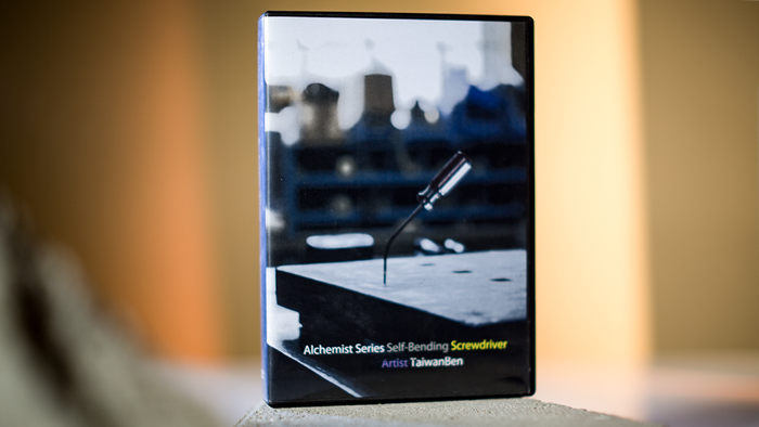 Alchemist Screwdriver (2 Gimmicks and DVD)