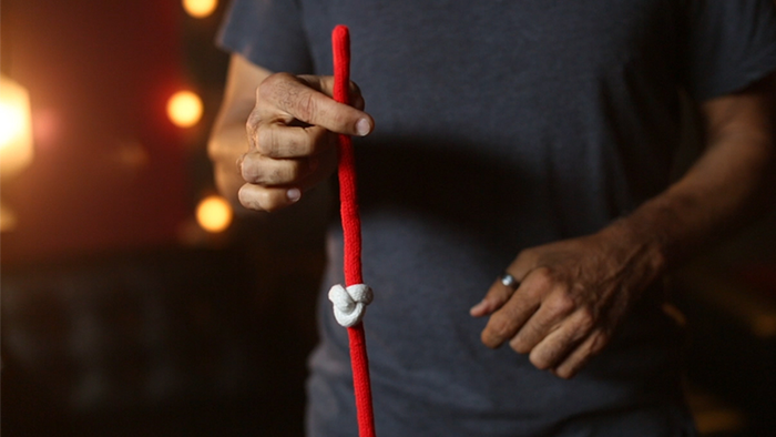 Amazing Acrobatic Knot w/xtra knot Red and White (Gimmicks and Online Instructions) by Daryl