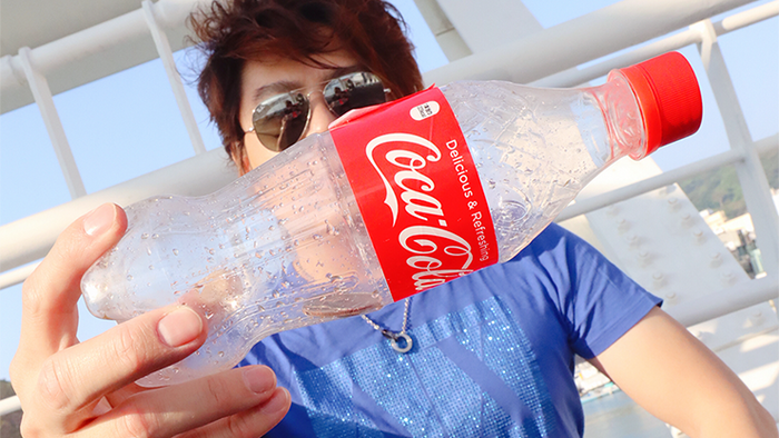 Banked - Red, Coca-Cola (Gimmicks and Online Instructions) by Taiwan Ben