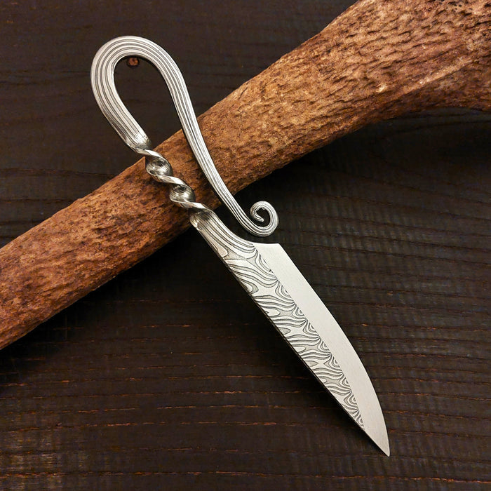 Premium Pattern-Welded Krumknife, Cognac Brown Sheath