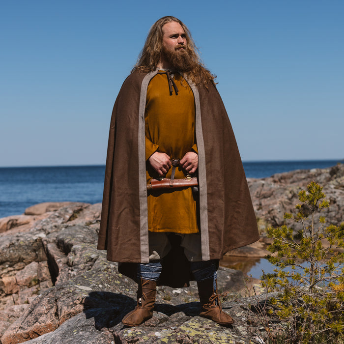 Viking Half-Circle Cloak, Brown - Grimfrost